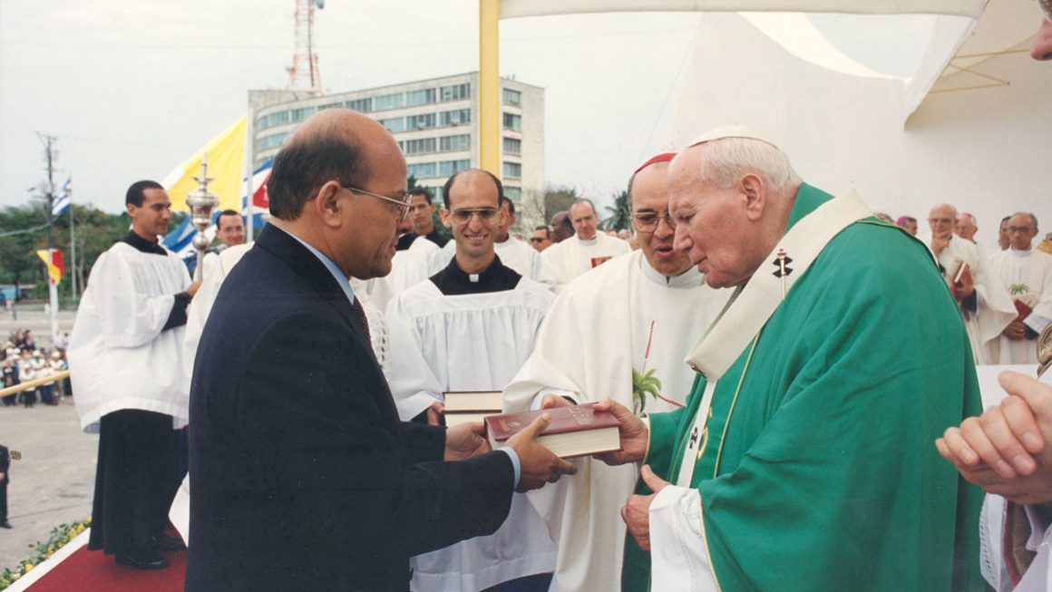 Dagoberto Valdés y el Papa Juan Pablo II