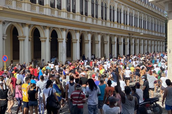 Cuba: iniciativas ciudadanas monitorean desapariciones y detenciones luego de protestas