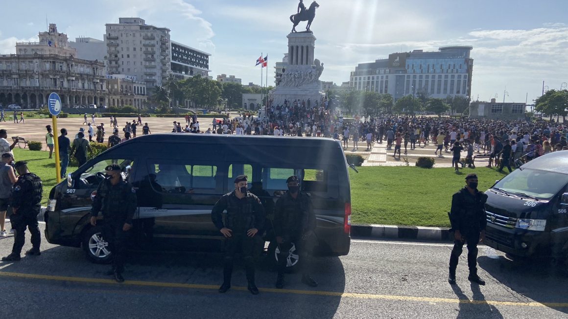 ¿Cambios o migajas? medidas del gobierno cubano a un mes de las protestas del 11J